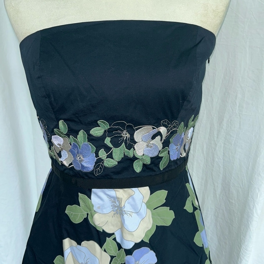 Loft: Beautiful, Navy Blue w/ Floral Print Strapless Dress: Size 8 - Picture 3 of 9